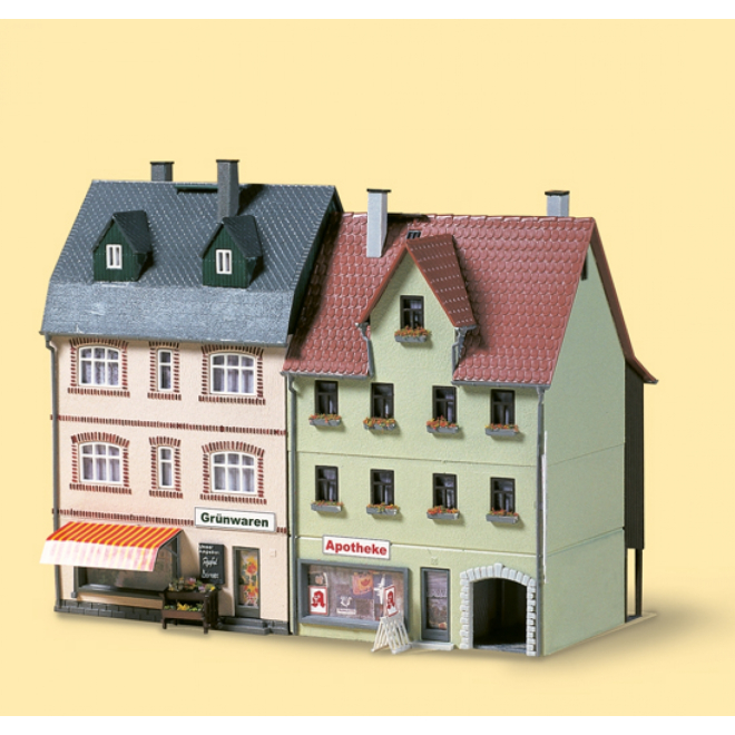 Auhagen H0 / TT 12345 Wohnhäuser Bahnhofstraße 5/7