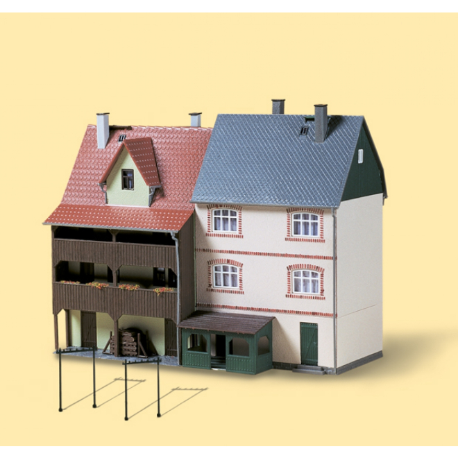 Auhagen H0 / TT 12345 Wohnhäuser Bahnhofstraße 5/7