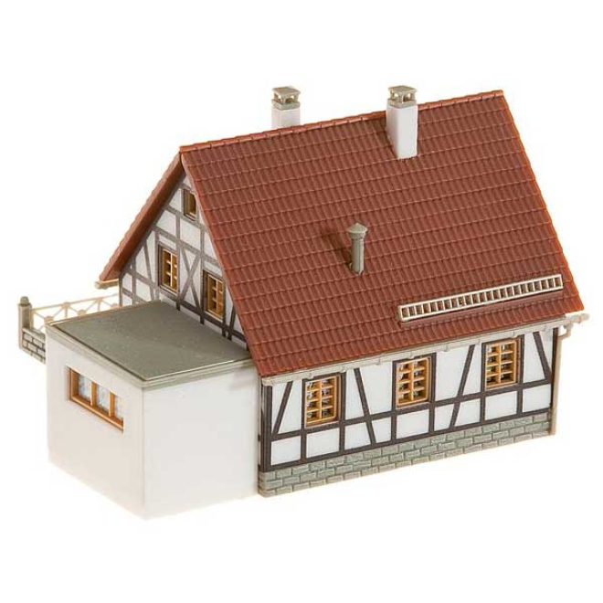 Faller N 232215 Fachwerkhaus mit Garage