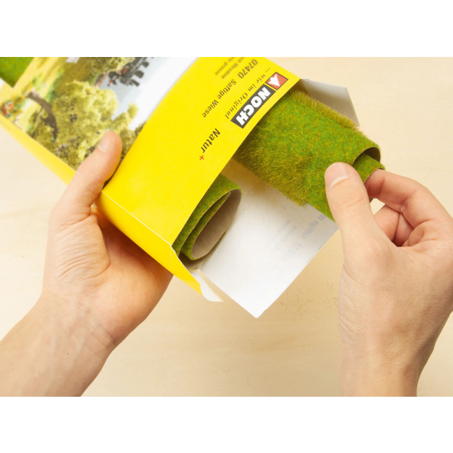 Noch 07471 Natur+ "Riedwiese", 2 Stück, jeweils 25 x 25 cm