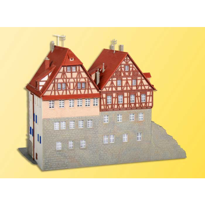 Kibri N 37368 Fachwerkhaus an der Stadtmauer, 2 Stück