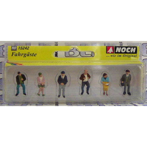 Noch H0 15242 Fahrgäste