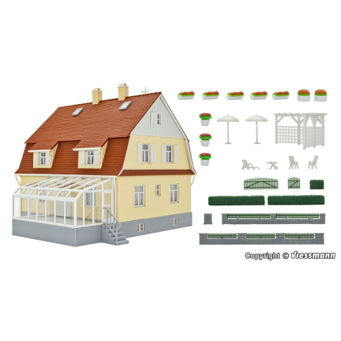 Kibri H0 38700 Wohnhaus mit Wintergarten