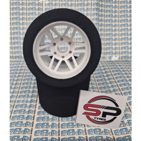 SP Racing Hinterrad 1:8 Moosgummi 35SH 2st. On Road 76mm Geschliffen weiße Felge (2)