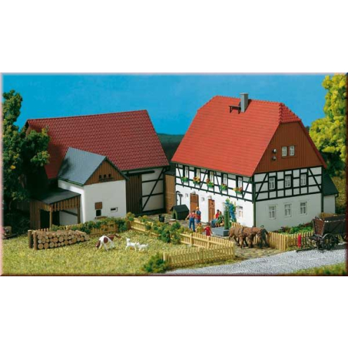 Auhagen H0 11350 Kleines Gehöft