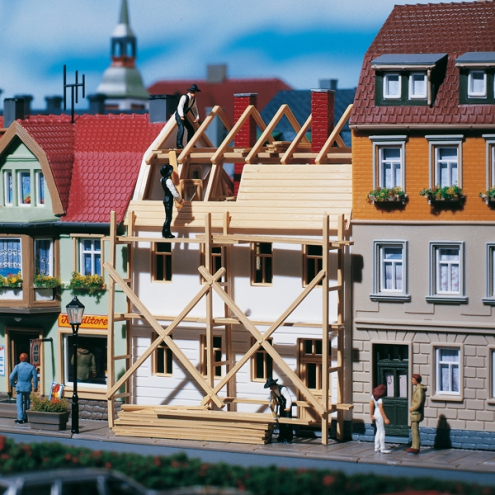 Auhagen H0 / TT 12270 Stadthaus in Renovierung