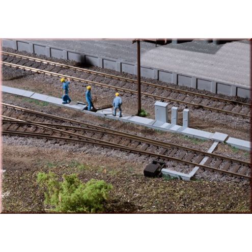 Auhagen H0 41620 Kabelkanäle, Schaltkästen