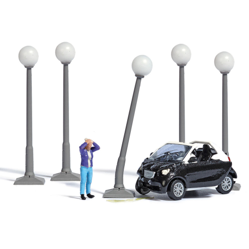 Busch H0 7821 "Action Set: Smarter Crash"