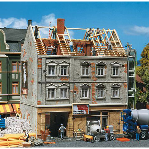 Faller H0 130456 Stadthaus in Renovierung