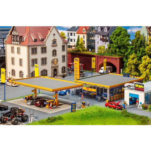 Faller H0 130589 Tankstelle