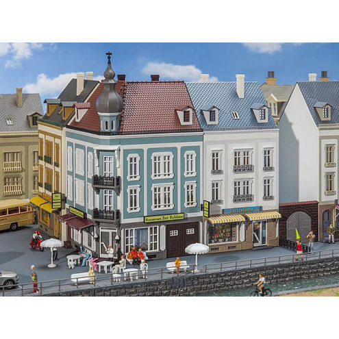 Faller H0 130703 2 Stadthäuser Beethovenstraße