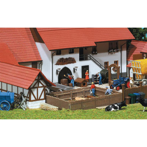 Faller H0 180405 Lattenzaun