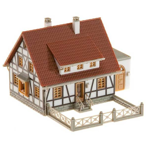 Faller N 232215 Fachwerkhaus mit Garage