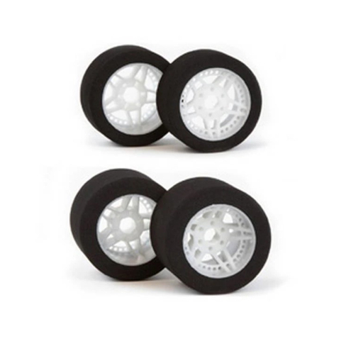 Matrix 1/8 ON Road Reifen Set 1 Satz 32 / 35 Shore 68 / 75mm (4) New Five Light