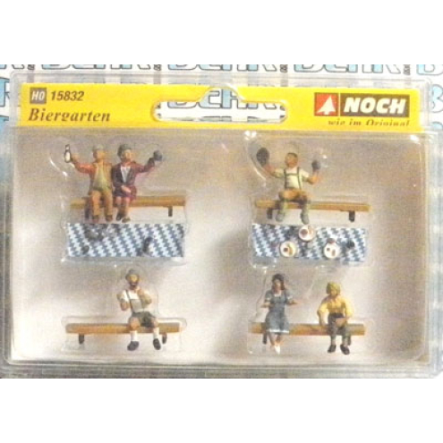 Noch H0 15832 Biergarten