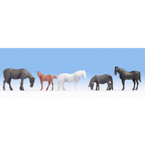 Noch H0 18215 Pferde