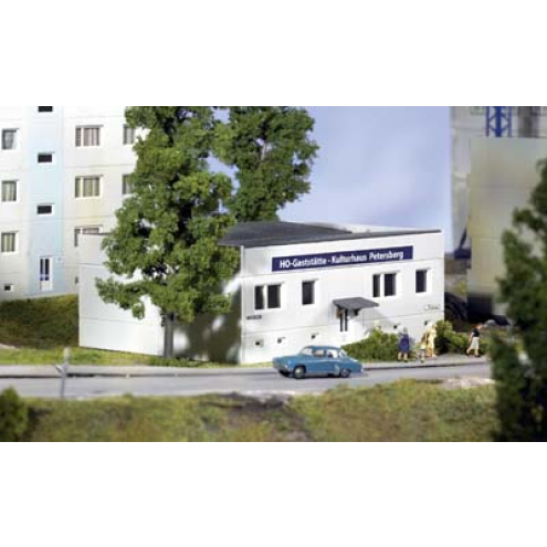 Piko Classic H0 61148 Plattenbau Gaststätte