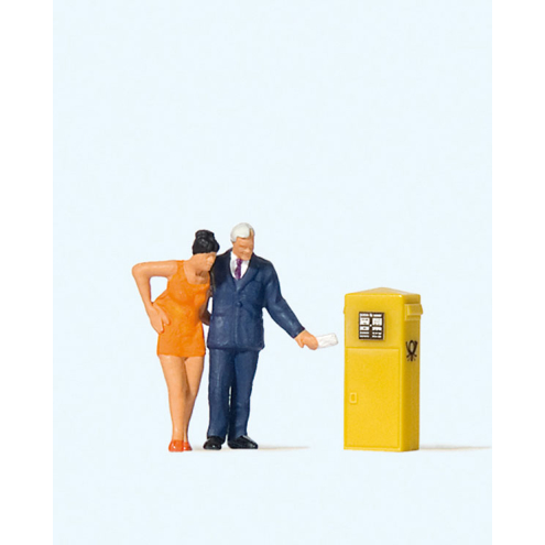 Preiser H0 28194 Am Briefkasten
