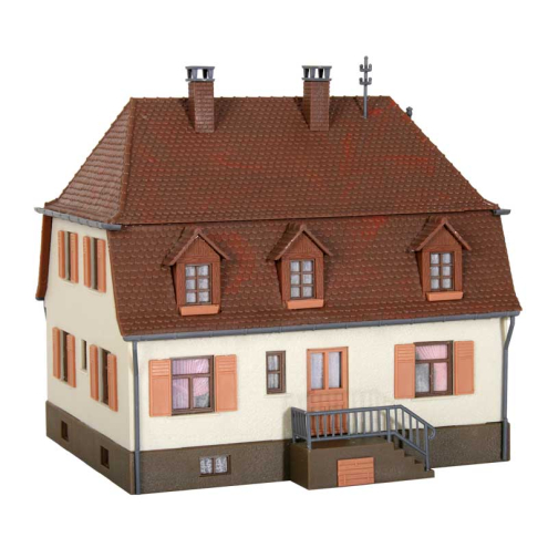 Kibri H0 38166 Wohnhaus mit Walmdach